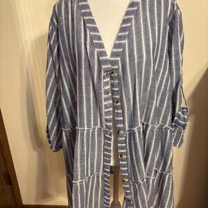 CLUB Z COLLECTION Gray/White (100% Cotton) top - 3x